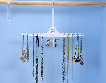 Dual Hanger
